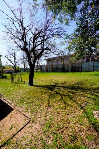 6814 Tierwester Street, Houston, TX 77021