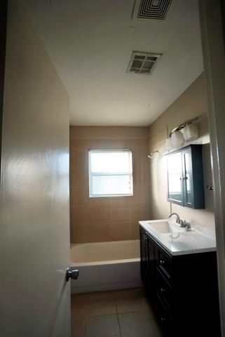 6814 Tierwester Street, Houston, TX 77021