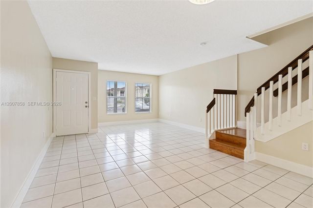 9187 Fontainebleau Blvd 405-5, Miami, FL 33172