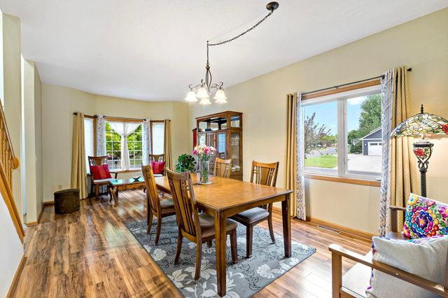 2065 Anton Way, Shakopee, MN 55379