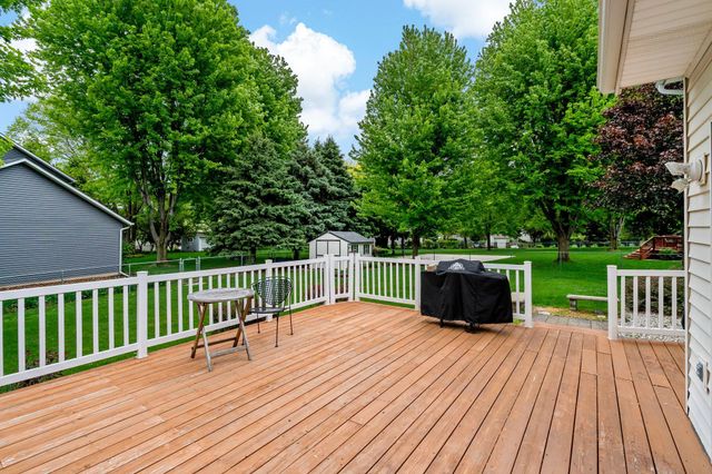 2065 Anton Way, Shakopee, MN 55379
