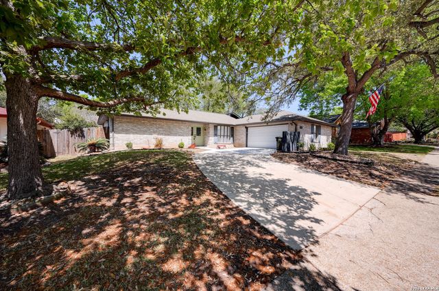 3505 Wimbledon Dr, Schertz, TX 78108