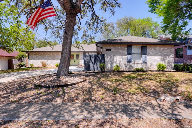 3505 Wimbledon Dr, Schertz, TX 78108