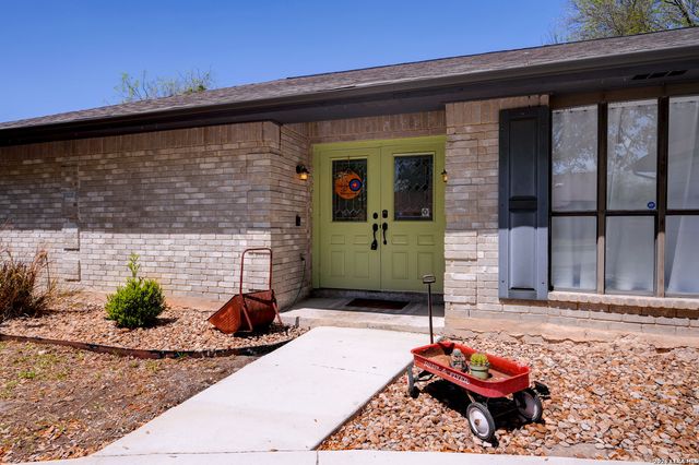 3505 Wimbledon Dr, Schertz, TX 78108