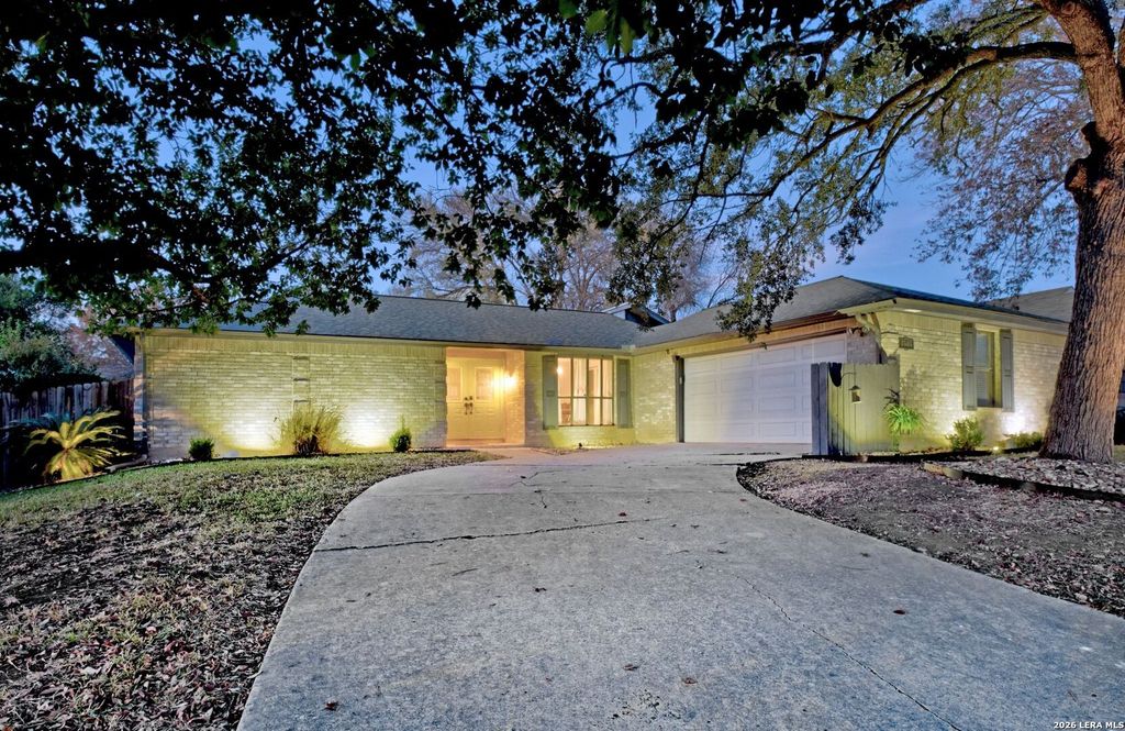 3505 Wimbledon Dr, Schertz, TX 78108