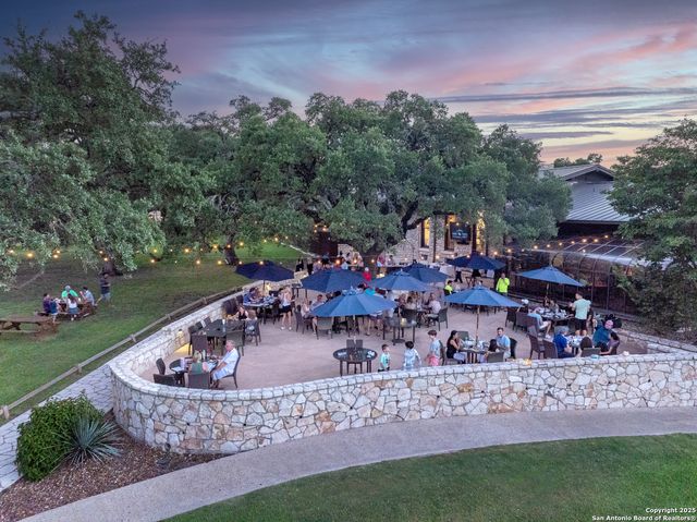 8333 TRIPLE CROWN, Boerne, TX 78015