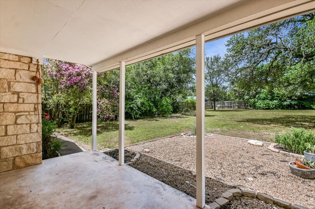 160 Donna DR, Wimberley, TX 78676