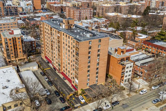 14477 Roosevelt Avenue 3D, Flushing, NY 11354