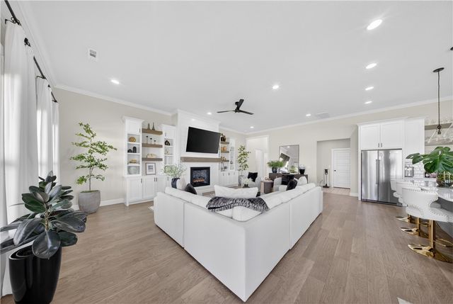 5950 Poppy Avenue, Springdale, AR 72762