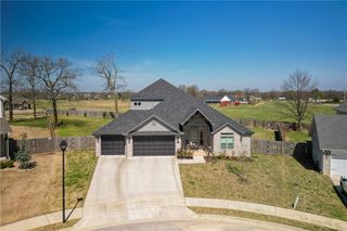 5950 Poppy Avenue, Springdale, AR 72762