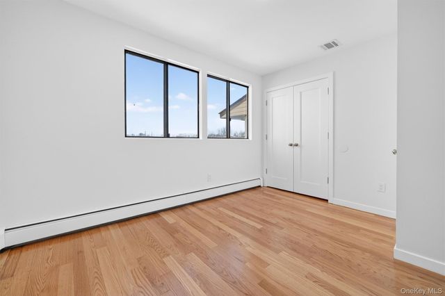 430 Country Club Lane, Pomona, NY 10970