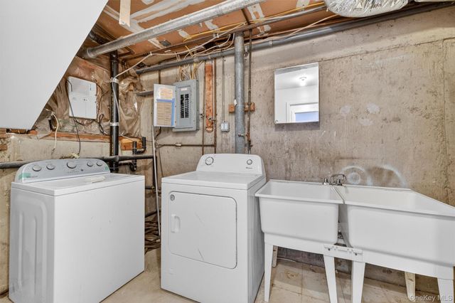 430 Country Club Lane, Pomona, NY 10970