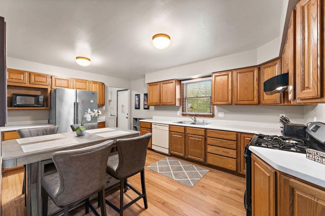 3198 May Street, Portage, IN 46368