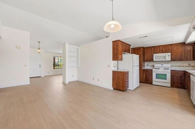 5243 Silver Bluff Drive, Oceanside, CA 92057