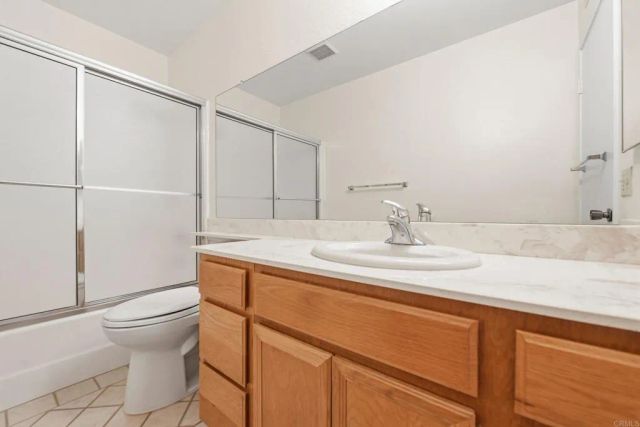 5243 Silver Bluff Drive, Oceanside, CA 92057