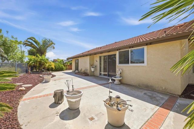 5243 Silver Bluff Drive, Oceanside, CA 92057