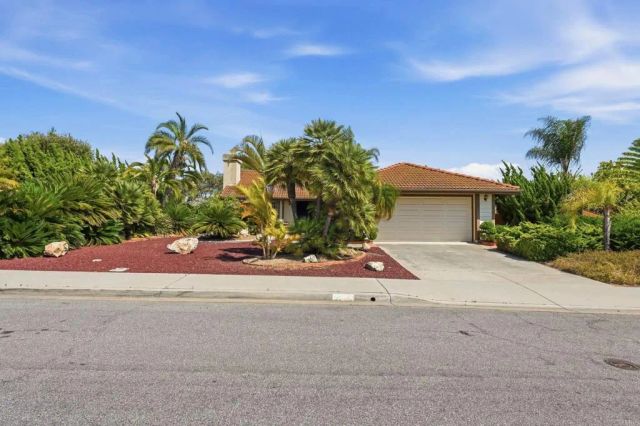 5243 Silver Bluff Drive, Oceanside, CA 92057