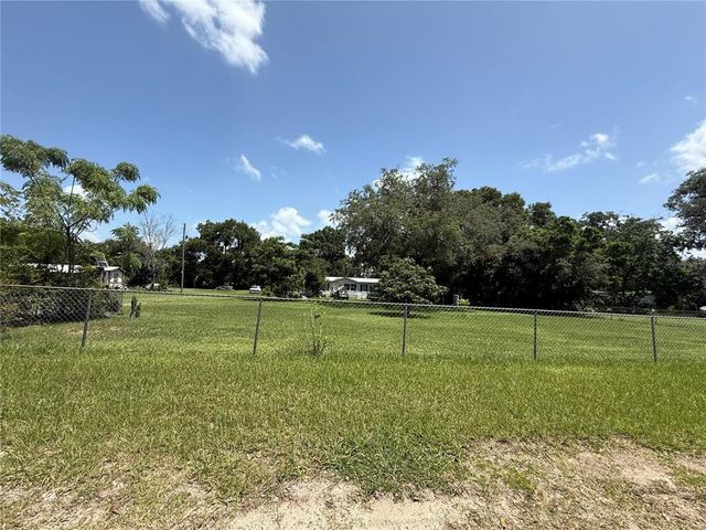 39605 DREW DRIVE, Dade City, FL 33525