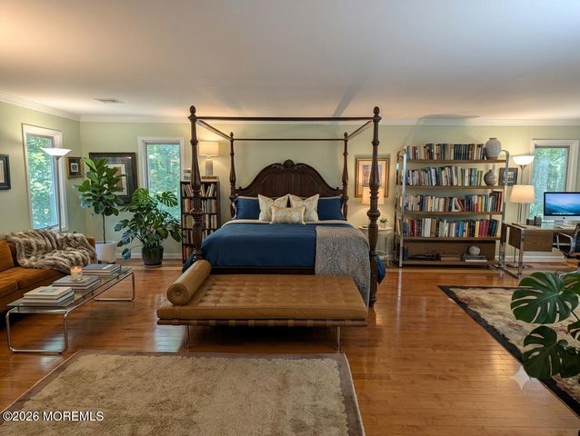 32 Takolusa Drive, Holmdel, NJ 07733