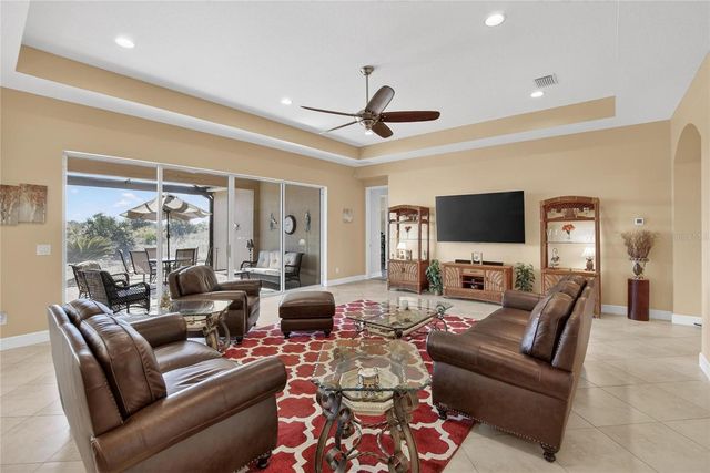 1543 EMERALD DUNES DRIVE, Sun City Center, FL 33573