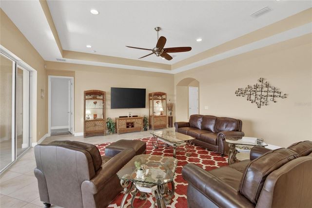 1543 EMERALD DUNES DRIVE, Sun City Center, FL 33573