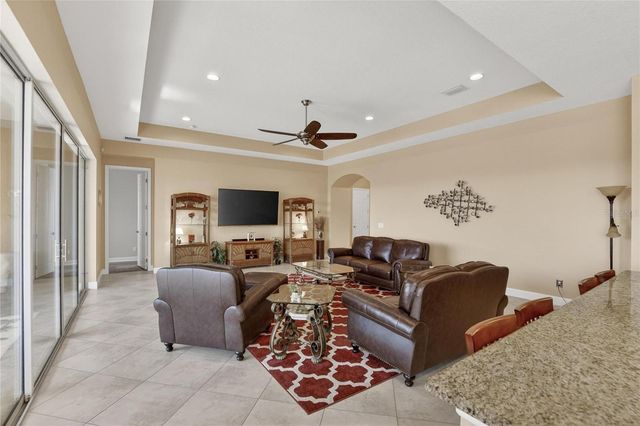 1543 EMERALD DUNES DRIVE, Sun City Center, FL 33573