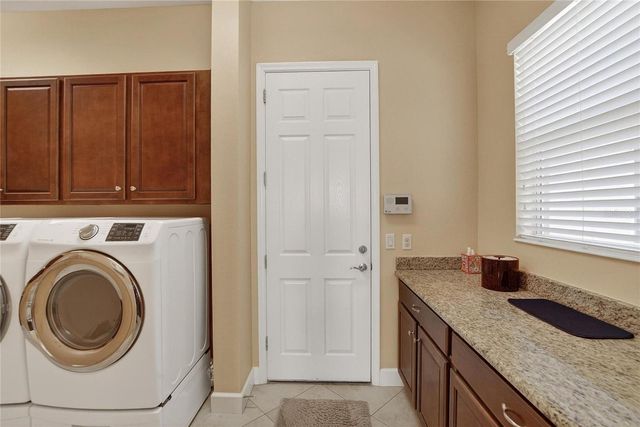 1543 EMERALD DUNES DRIVE, Sun City Center, FL 33573