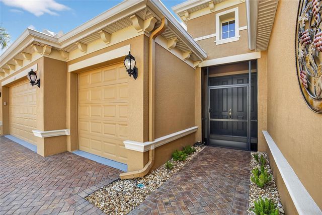 1543 EMERALD DUNES DRIVE, Sun City Center, FL 33573