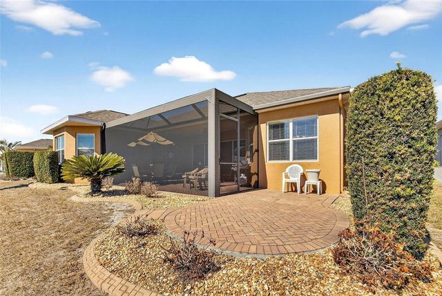 1543 EMERALD DUNES DRIVE, Sun City Center, FL 33573