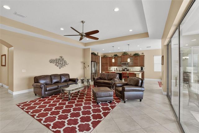 1543 EMERALD DUNES DRIVE, Sun City Center, FL 33573
