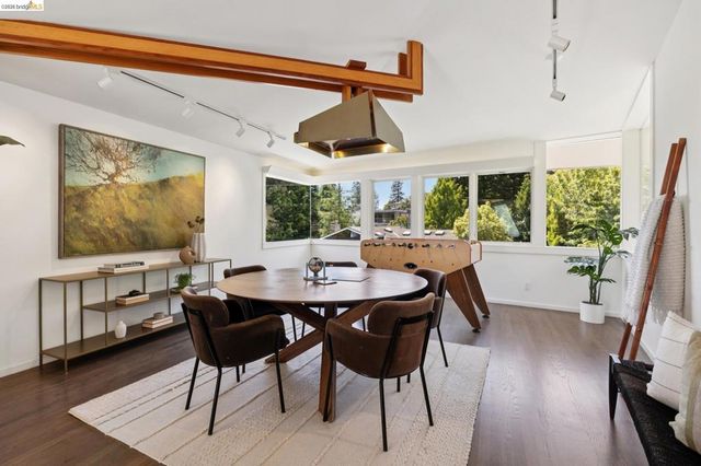 122 Vicente Rd, Berkeley, CA 94705