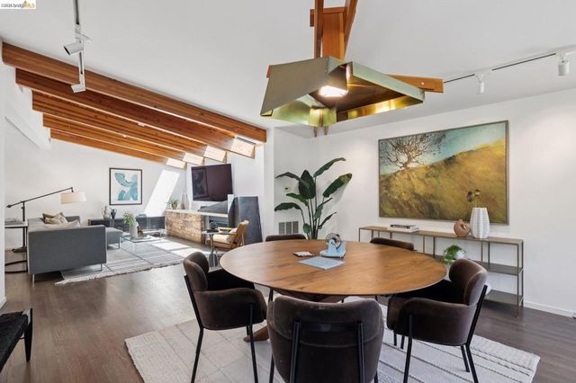 122 Vicente Rd, Berkeley, CA 94705