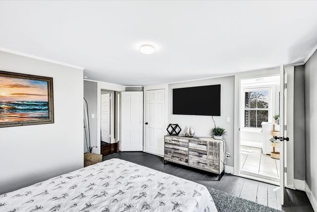 388 Sea St, Barnstable, MA 02601