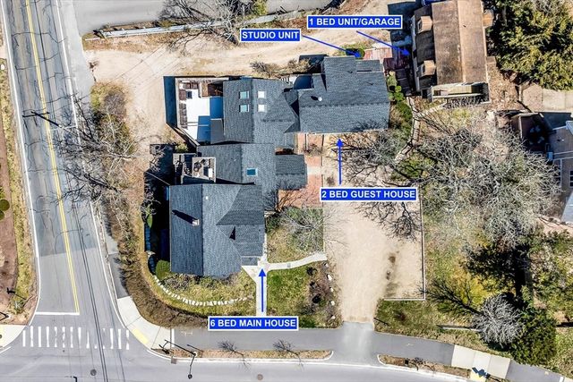 388 Sea St, Barnstable, MA 02601