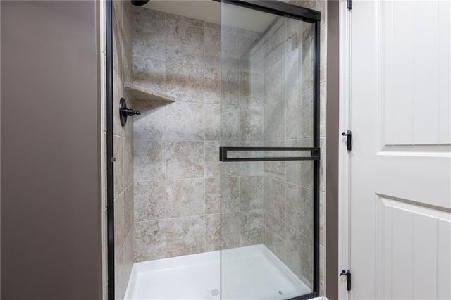 21283 W 107th Place, Olathe, KS 66061