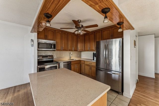 170 Lafayette Ave 11-E, Passaic City, NJ 07055