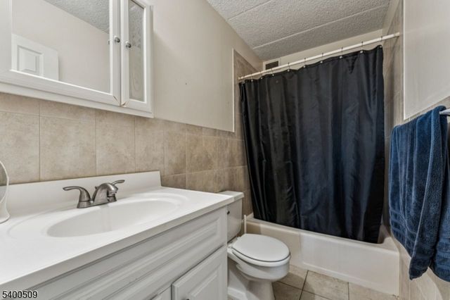 170 Lafayette Ave 11-E, Passaic City, NJ 07055