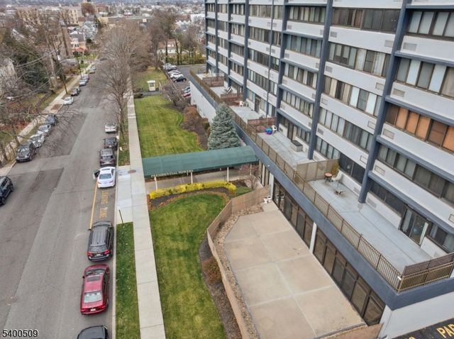 170 Lafayette Ave 11-E, Passaic City, NJ 07055