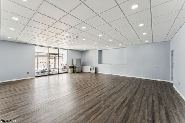 170 Lafayette Ave 11-E, Passaic City, NJ 07055