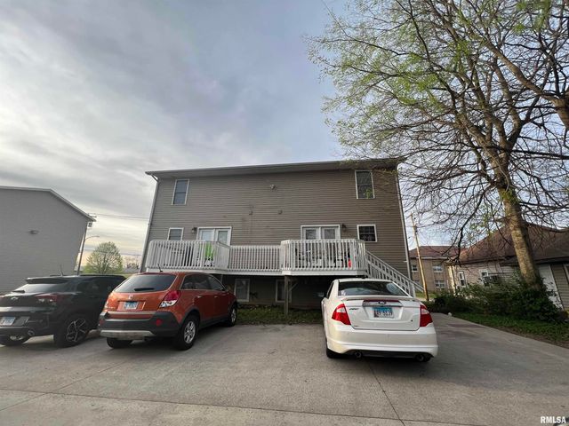 305 & 307 E MILL Street, Carbondale, IL 62901