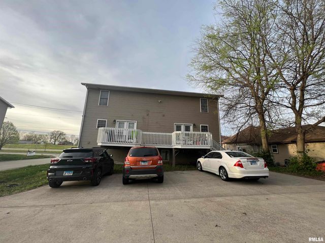 305 & 307 E MILL Street, Carbondale, IL 62901