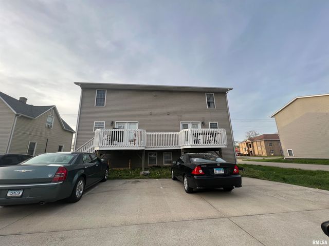 305 & 307 E MILL Street, Carbondale, IL 62901