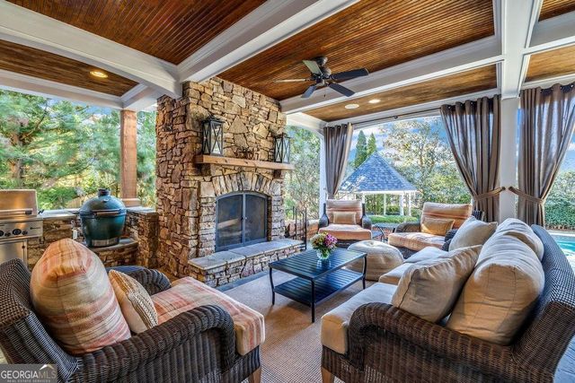 5010 Trailridge Way, Dunwoody, GA 30338