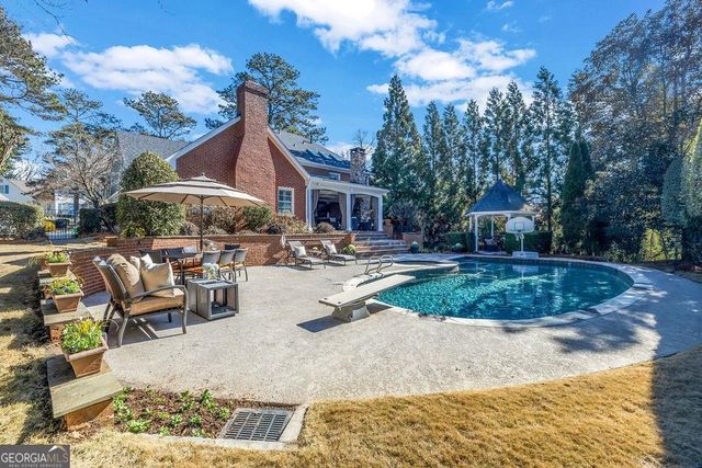 5010 Trailridge Way, Dunwoody, GA 30338