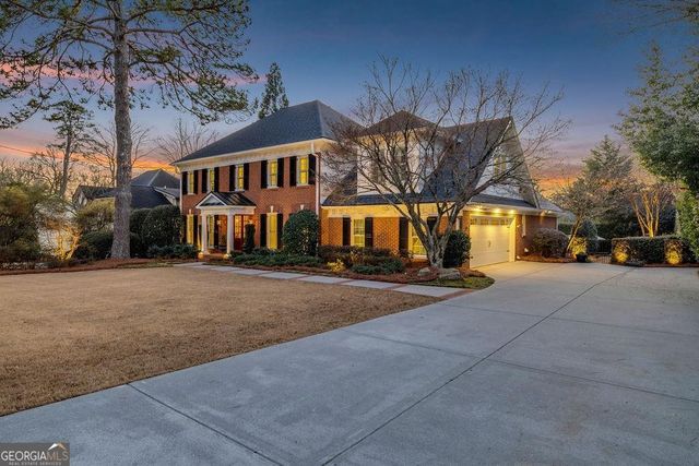 5010 Trailridge Way, Dunwoody, GA 30338