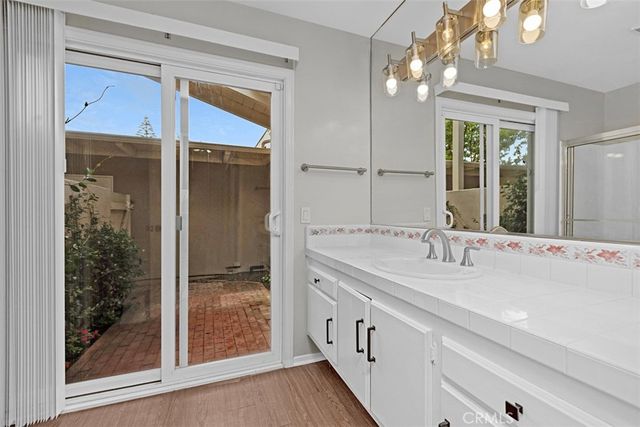 424 Onda, Newport Beach, CA 92660
