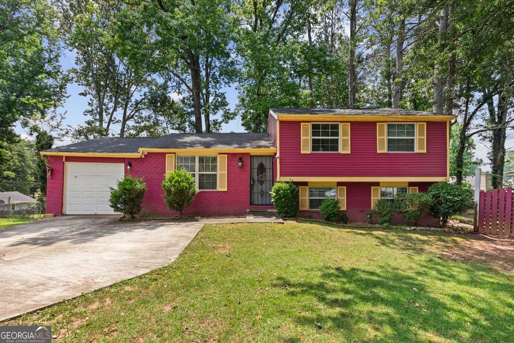 5393 Kristian Court, Stone Mountain, GA 30088