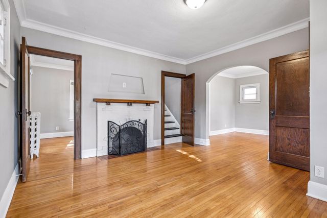2720 McNair Drive N, Robbinsdale, MN 55422