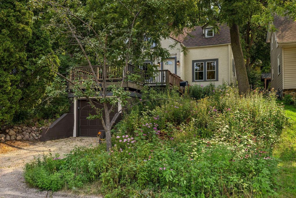 2720 McNair Drive N, Robbinsdale, MN 55422 — photo 3