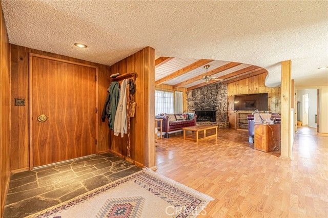 34201 Territory Road, Agua Dulce, CA 91390